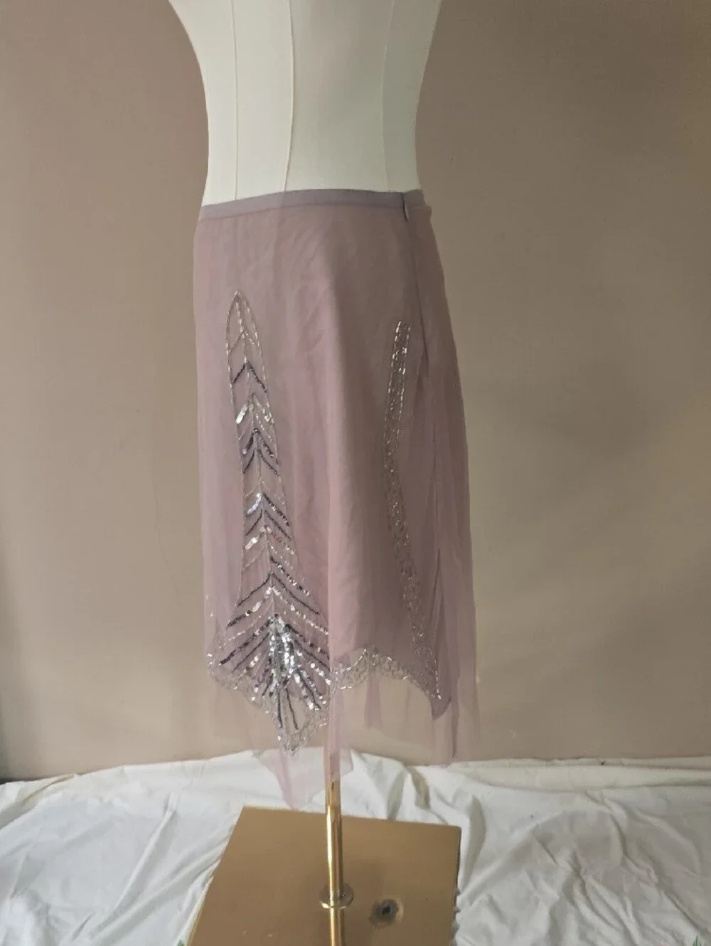 Wet Seal Mauve Asymmetrical Sequin Hem Skirt - Picture 7 of 12